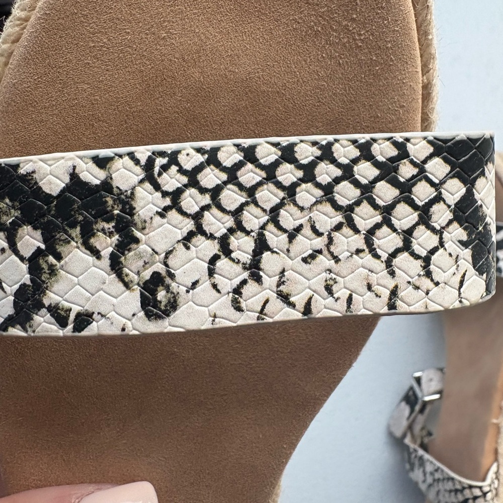 INC International Concepts Women's Sandals - Black and Cream Snake Print - Picture 6 of 6